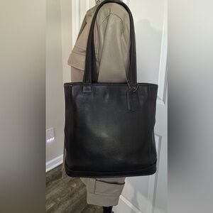 Vintage Coach 9035 Bleeker Bucket Tote Black